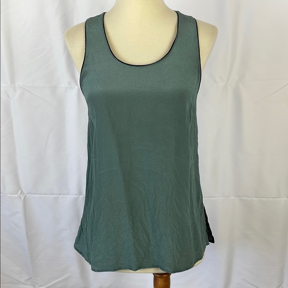 Antrhopologie Maeve Steel Blue/Green Black Trim 100% Silk Sleeveless Top -Size 2